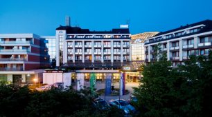 HOTEL AJDA